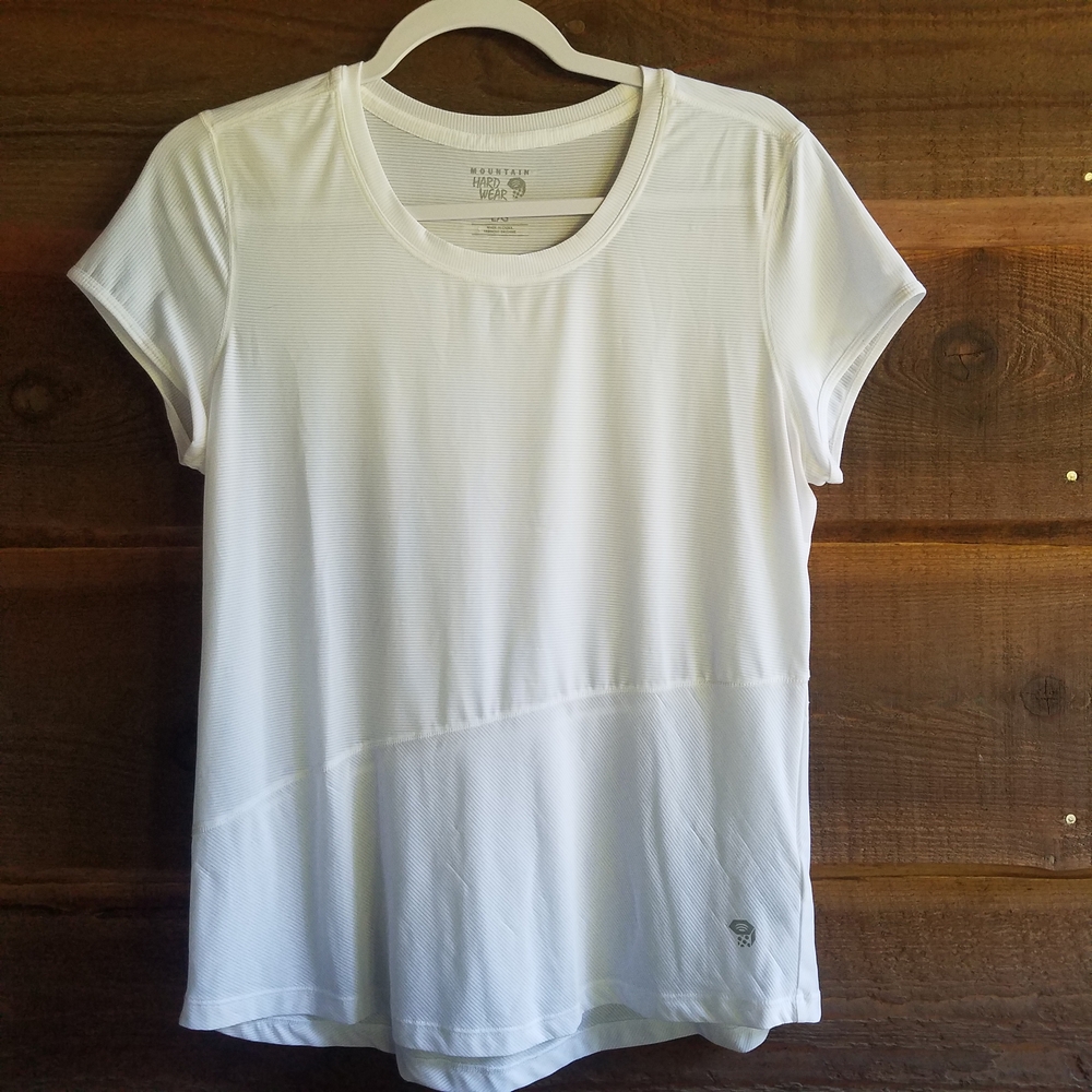Mountain Hardwear Women's White Short Sleeve T-Shirt Spring Workout Tee Refresh